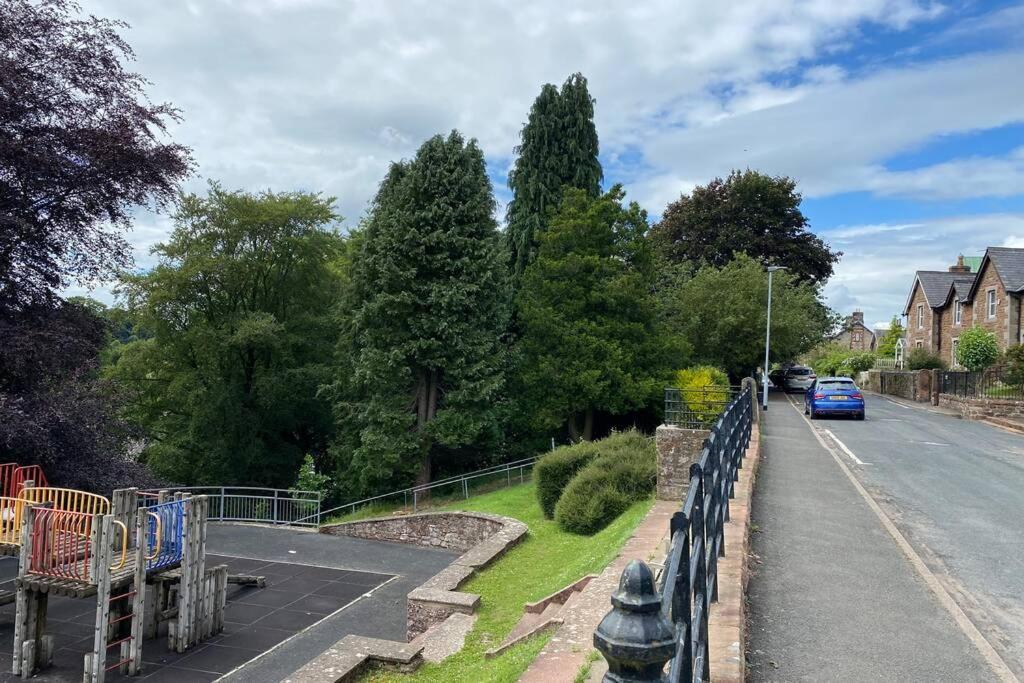2 Mews Cottages - Town Centre Location Appleby-in-Westmorland Extérieur photo